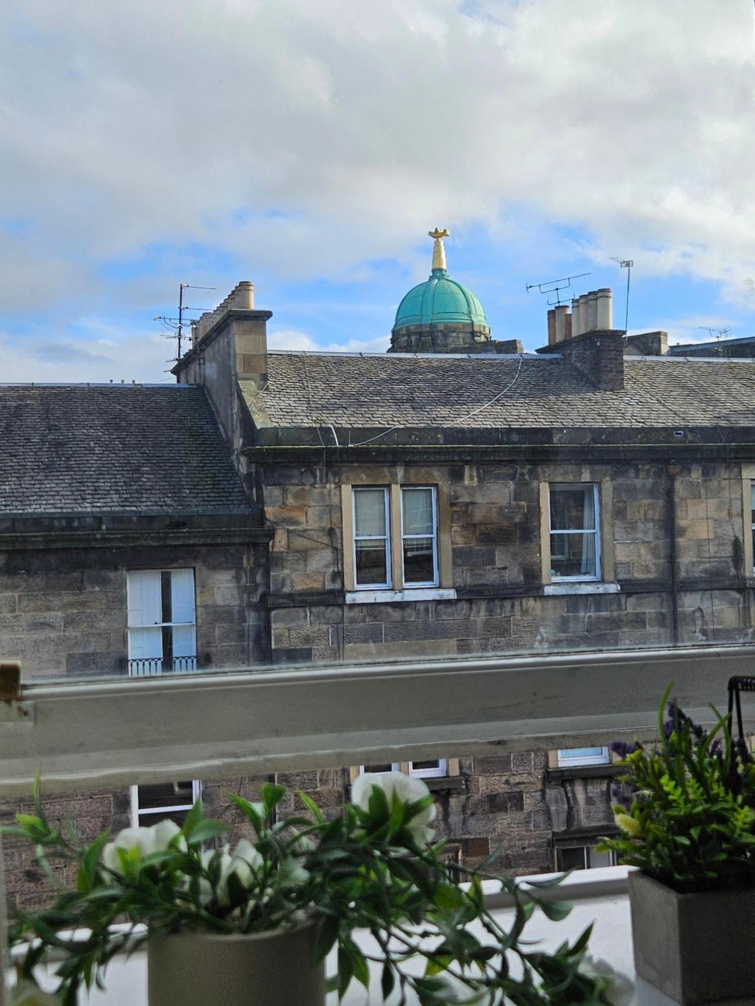 No15 Castle View Apartment Edinburgh Exterior photo