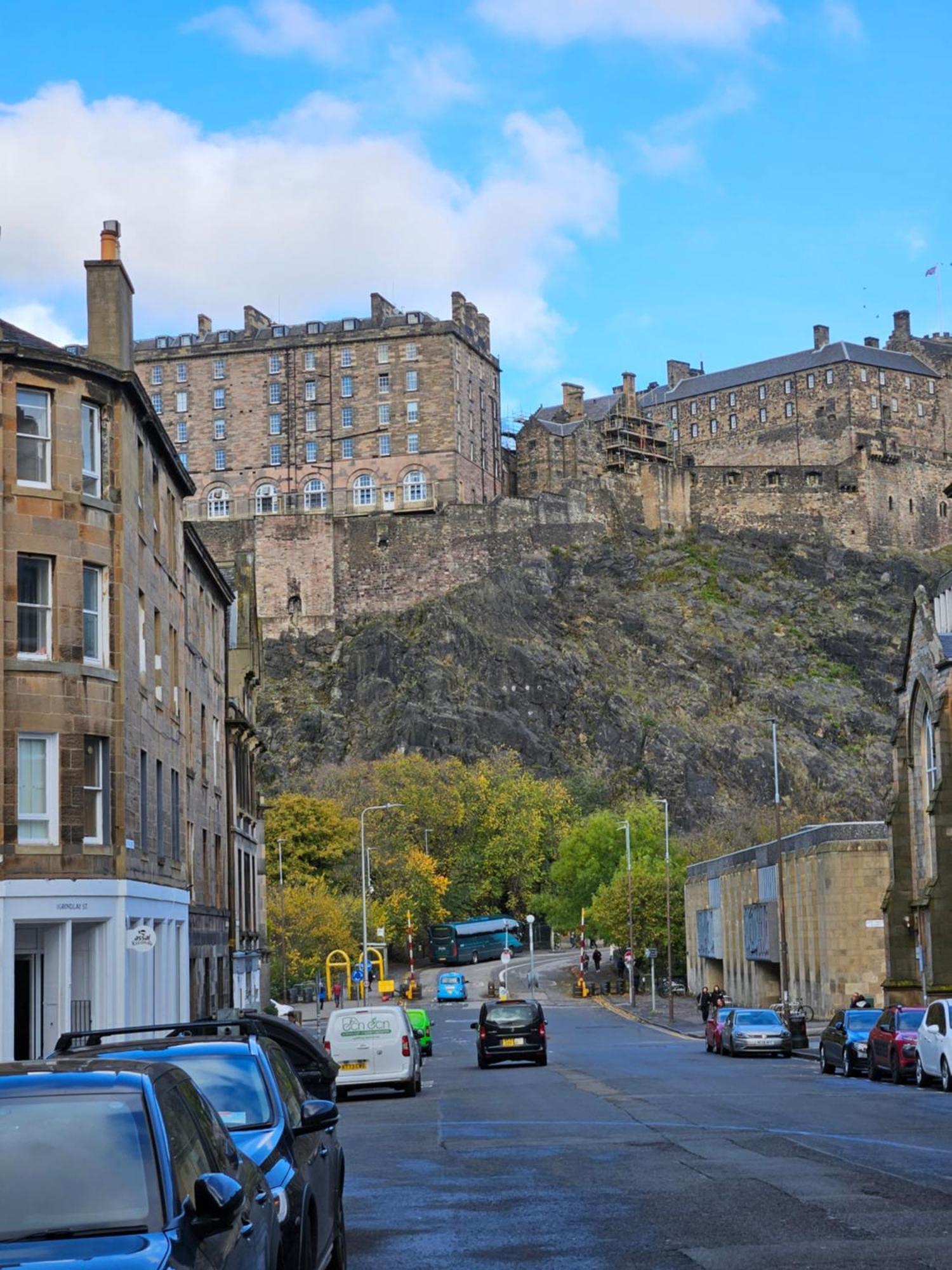 No15 Castle View Apartment Edinburgh Exterior photo